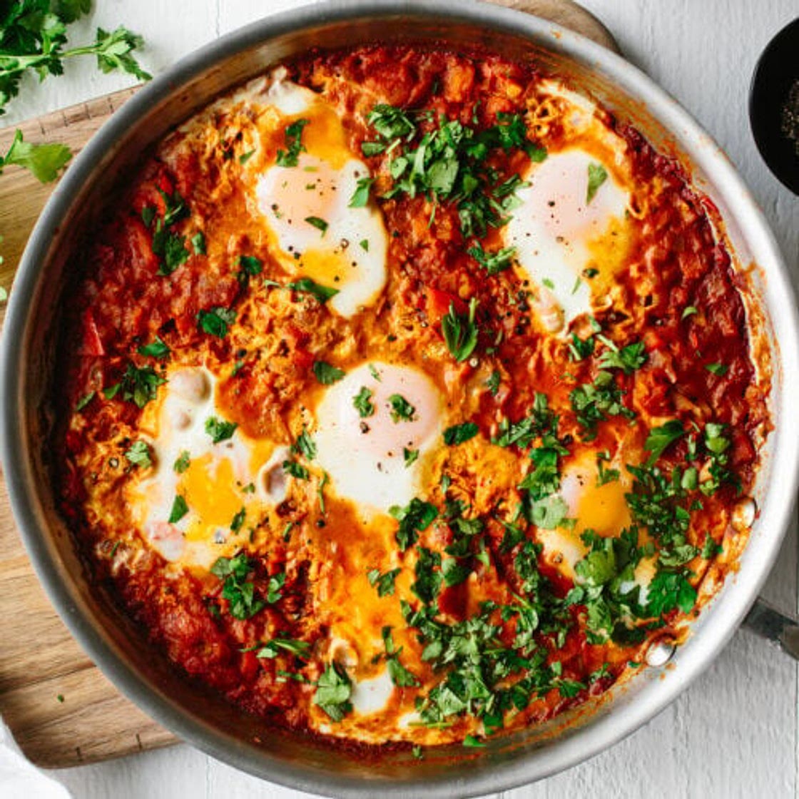 Shakshuka Recipe (Easy & Traditional)