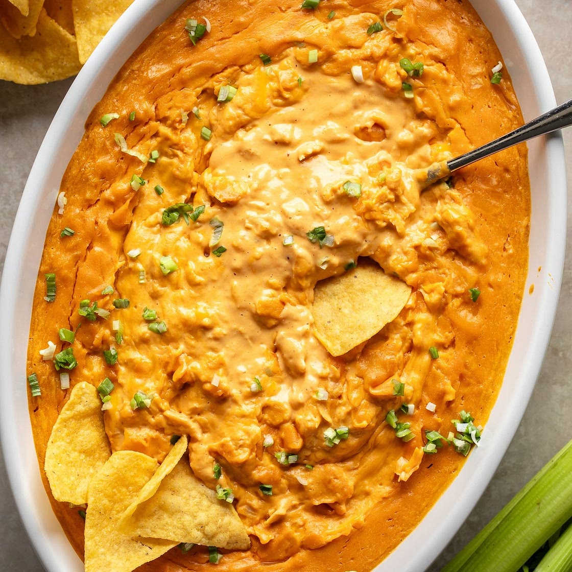 Vegan Buffalo Chicken Dip