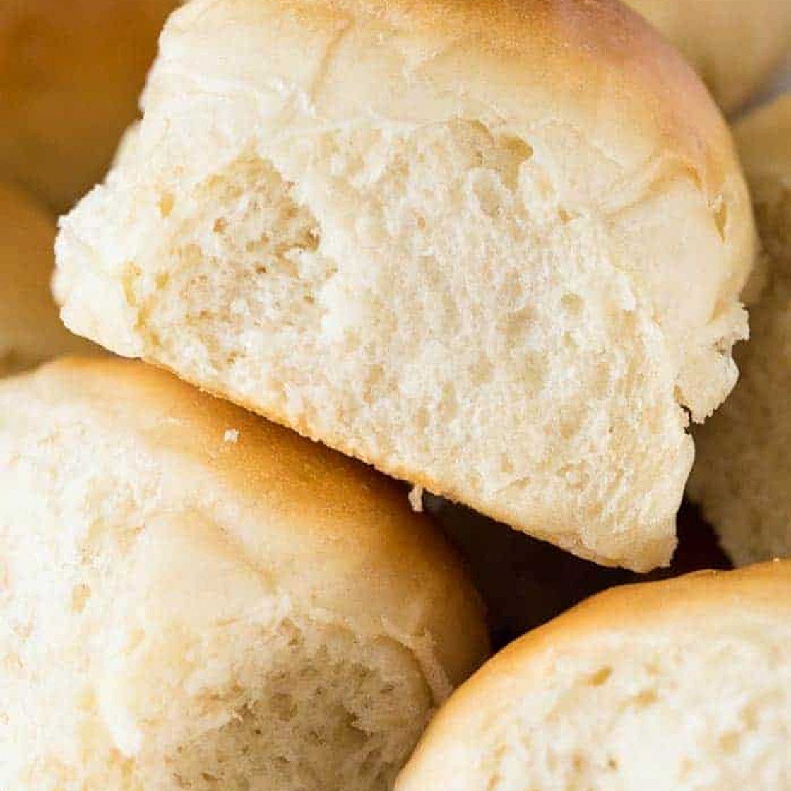 30 Minute Dinner Rolls