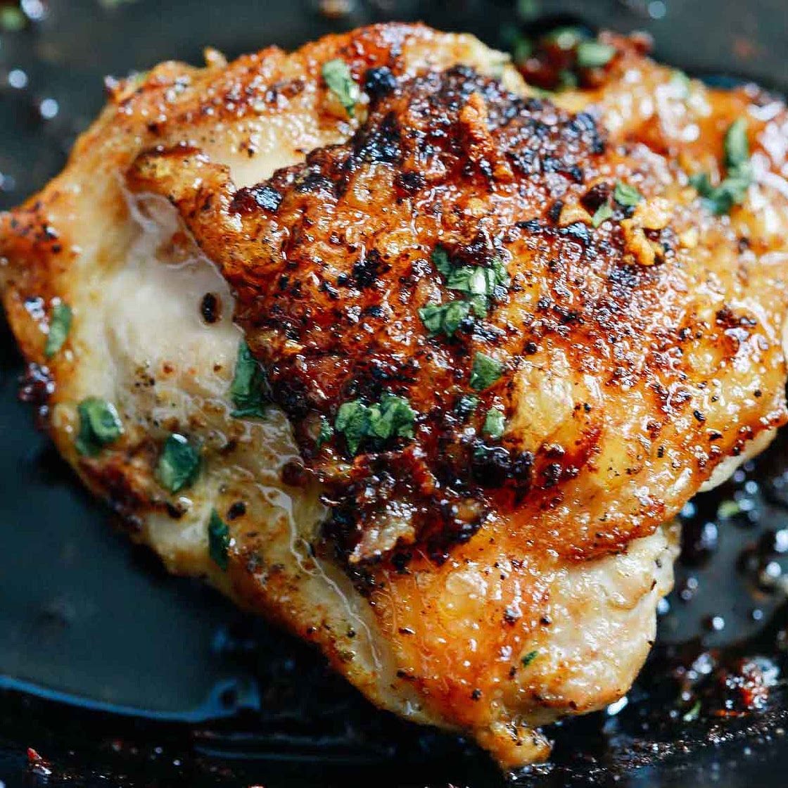 Garlic Butter Baked Chicken Thighs