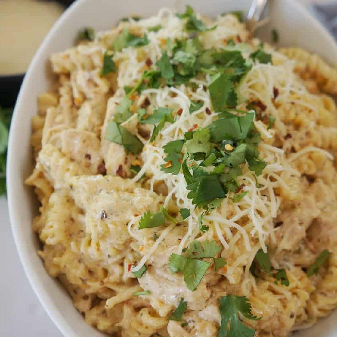 Crock Pot Buffalo Wild Wings Garlic Parmesan Chicken Pasta