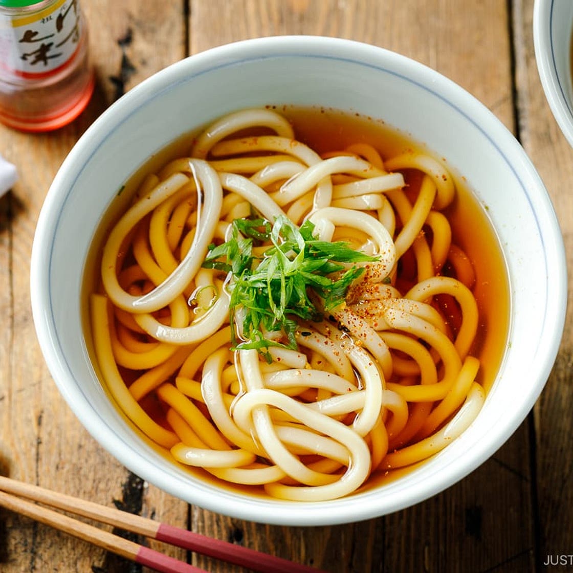 Udon Noodle Soup (Kake Udon)
