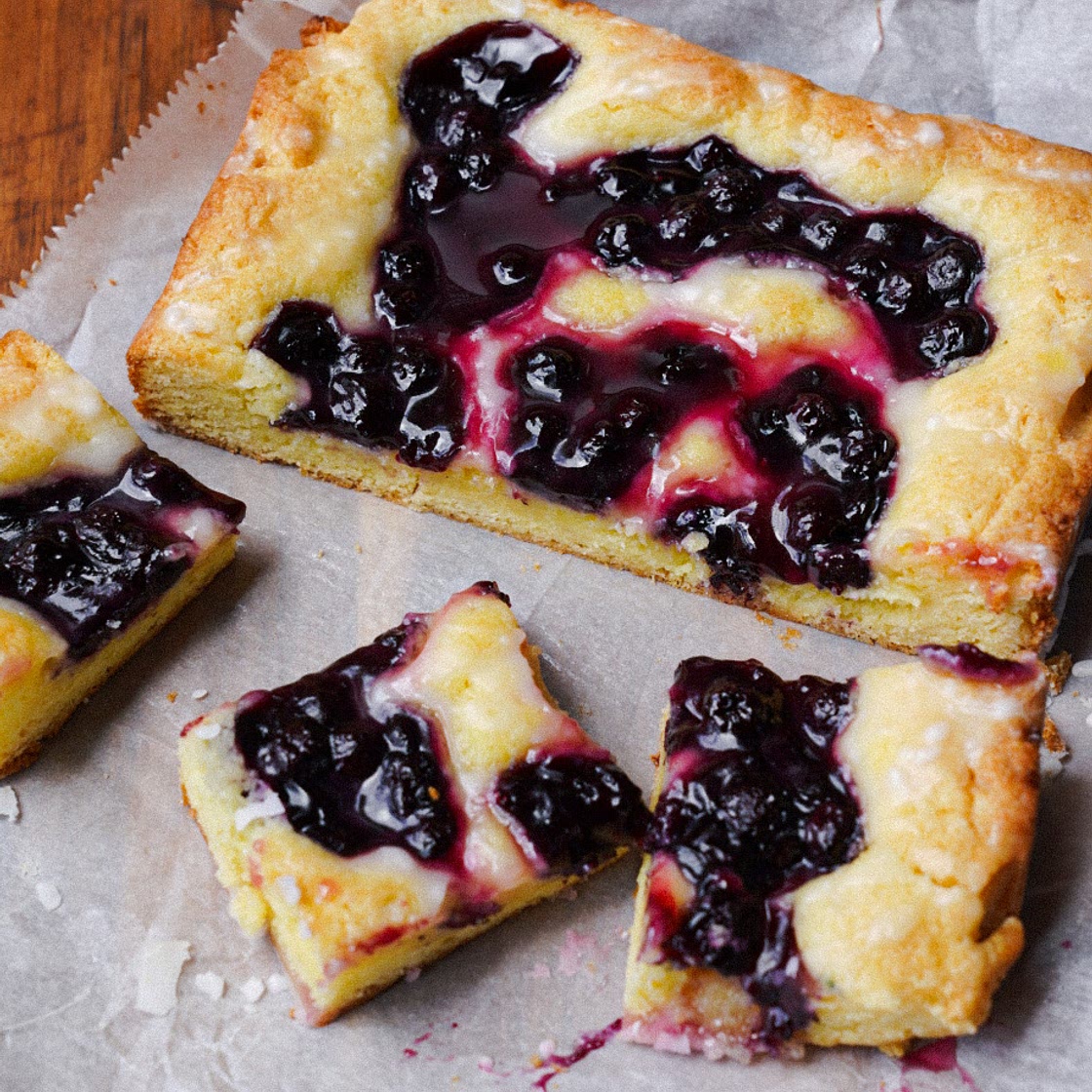 Lemon Blueberry Pie Pound Cake Recipe