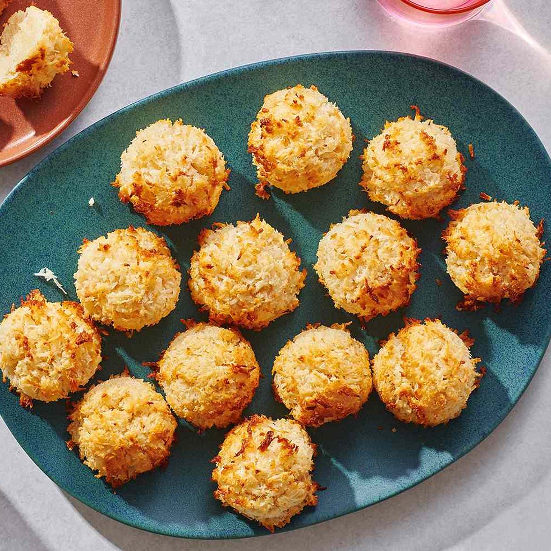 Easy Coconut Macaroons Recipe