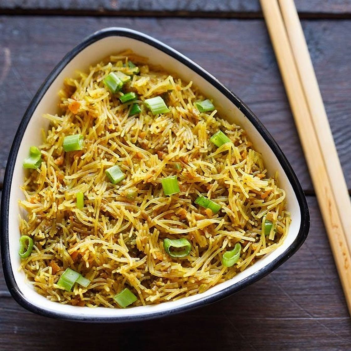 Singapore Noodles (Singapore Mei Fun)