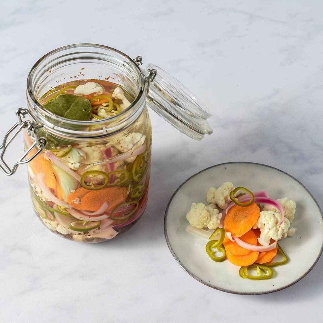 Pickled Cauliflower, Carrots, and Jalapenos (Escabeche)