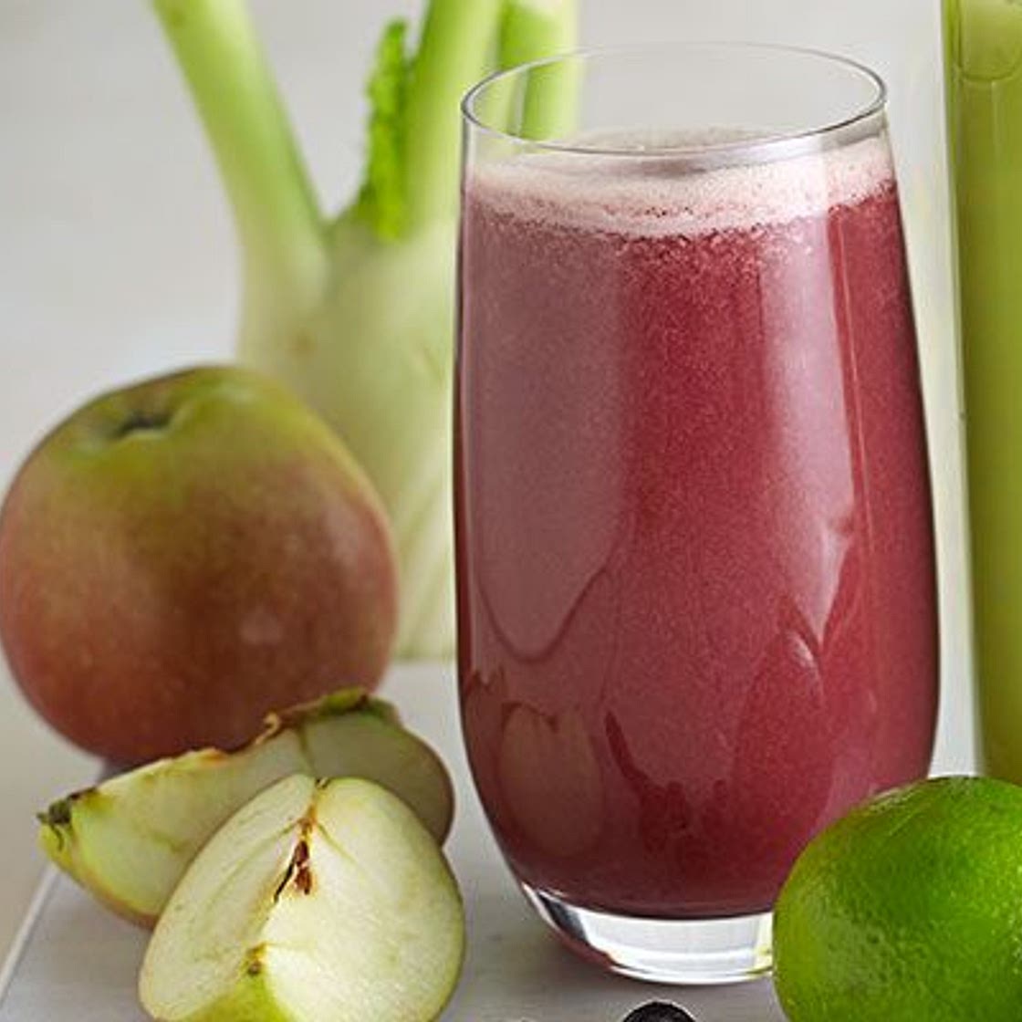 Fennel, blueberry & apple juice
