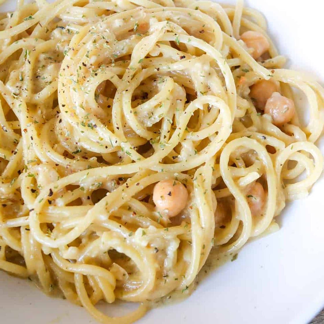 Vegan Garlic Pasta