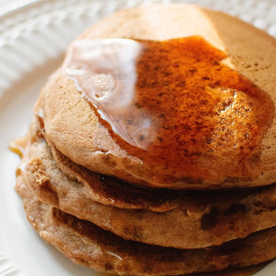 Simple Vegan Pancakes