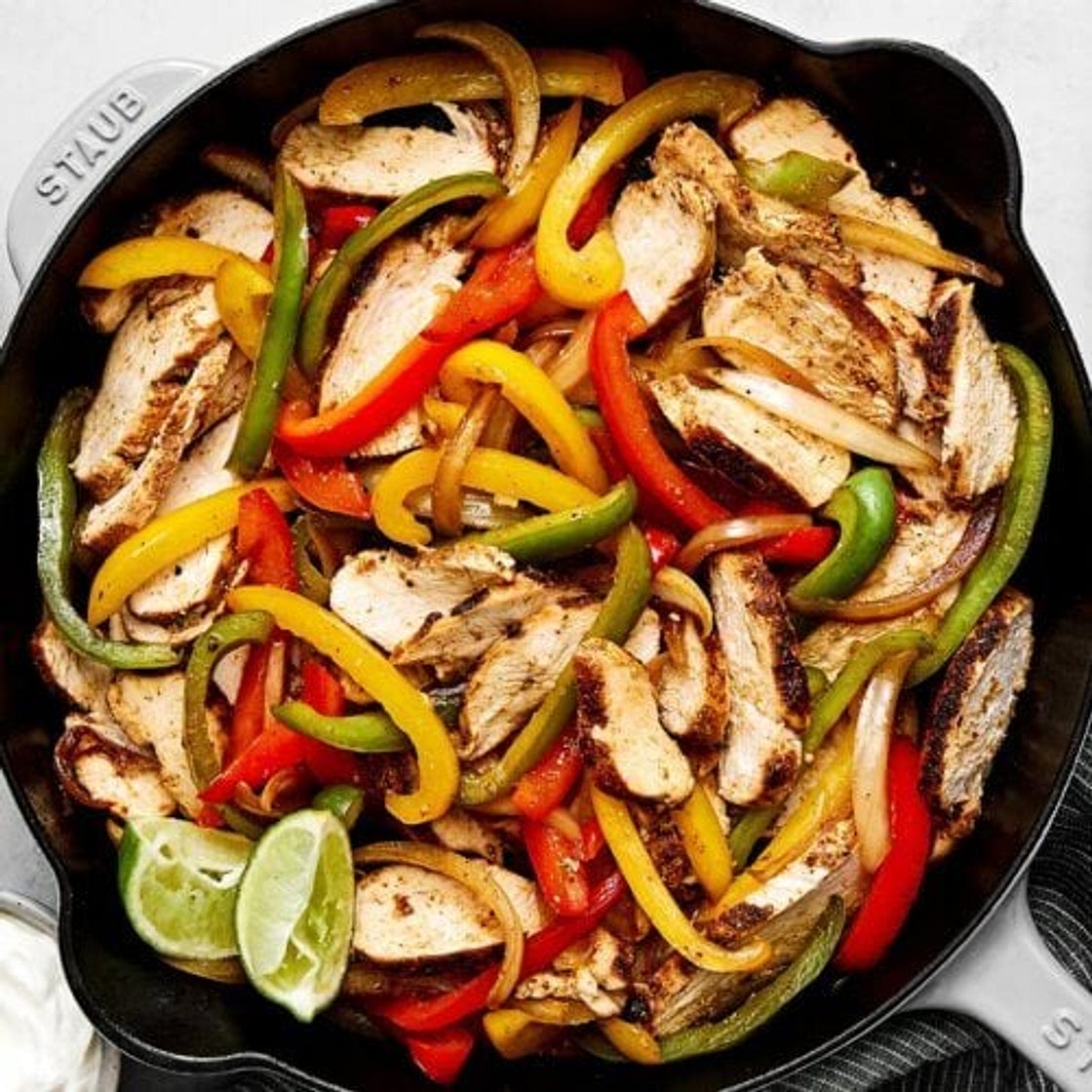 Chicken Fajitas - Easy & Flavorful!
