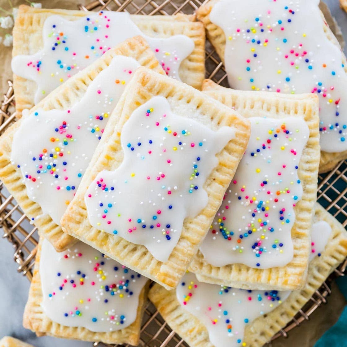 Homemade Strawberry Pop Tarts