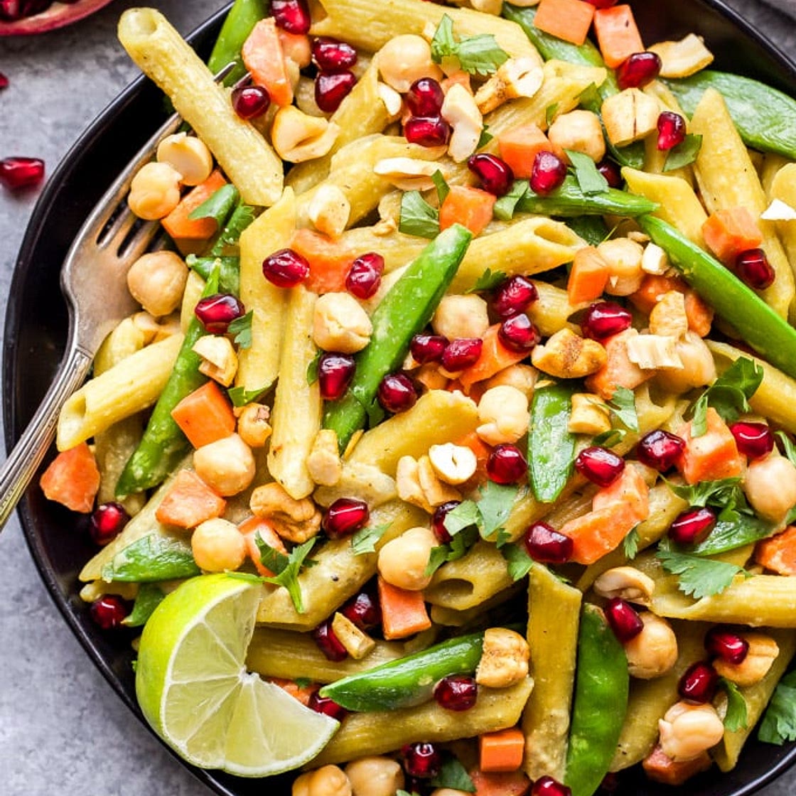 Green Curry Chickpea and Vegetable Pasta