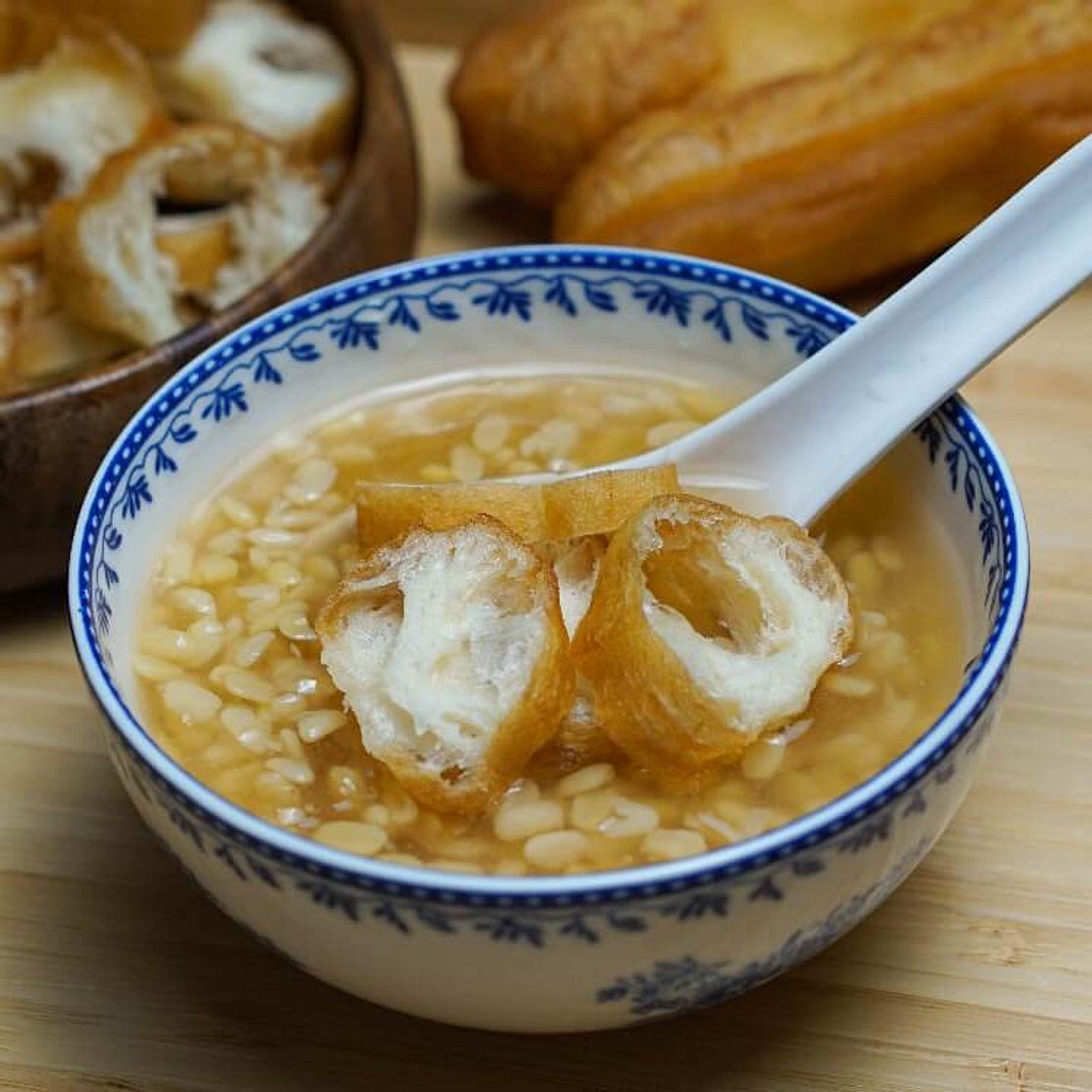 Tau Suan (豆爽, Lek Tau Suan, Split Mung Bean Dessert)