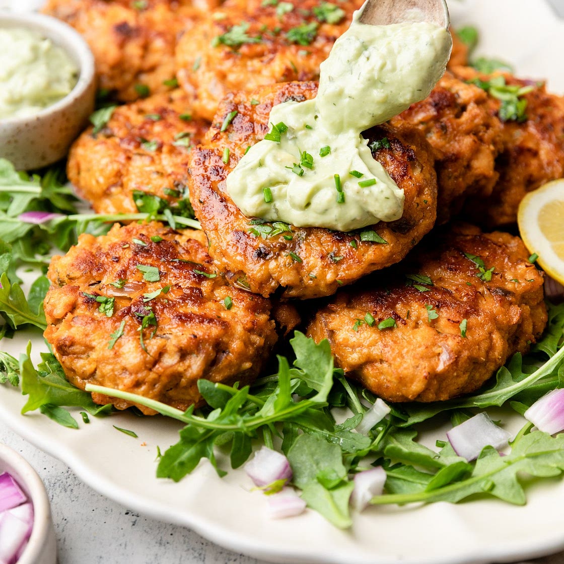 Southwest Salmon Cakes with Avocado Ranch Aioli