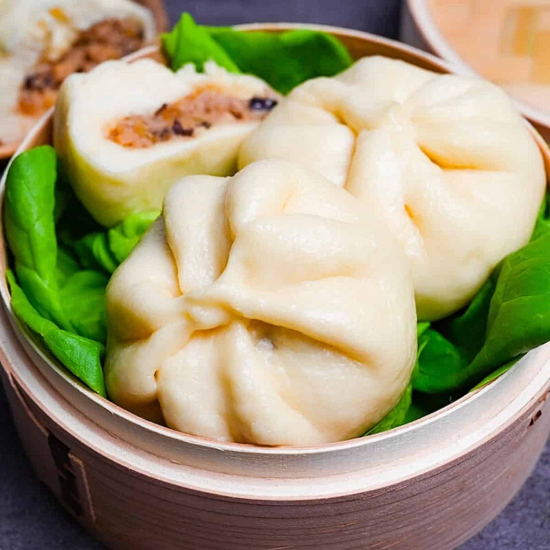 Nikuman (Japanese Steamed Pork Buns)