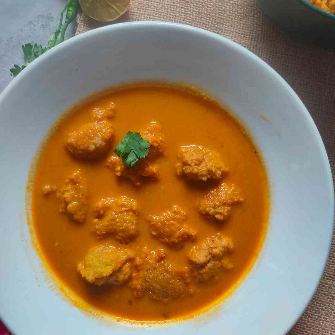 Easy Lentil Vegan Gluten Free Meatballs With Gravy