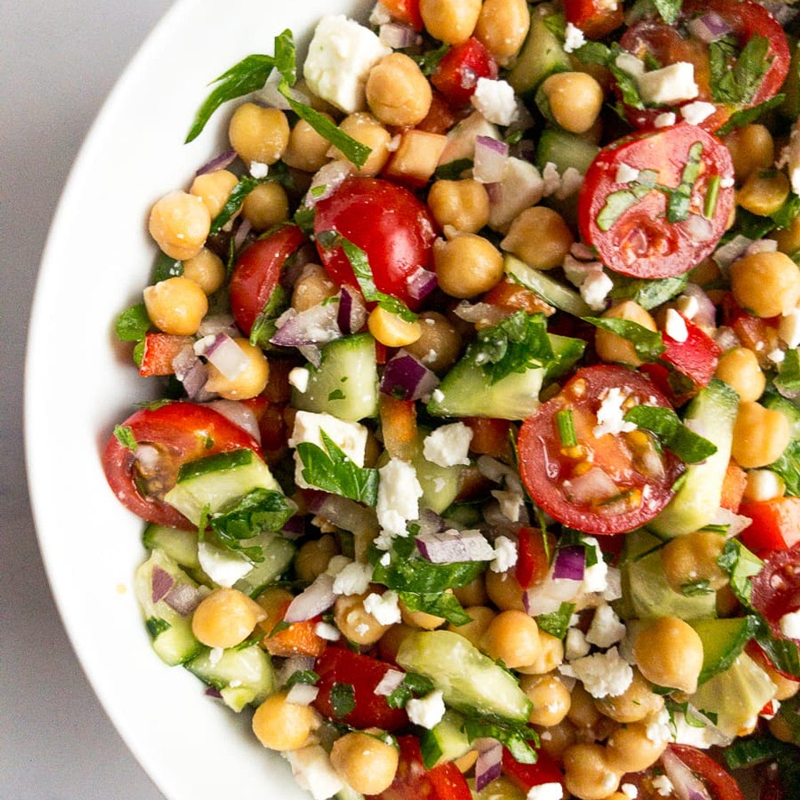 Mediterranean Chickpea Salad