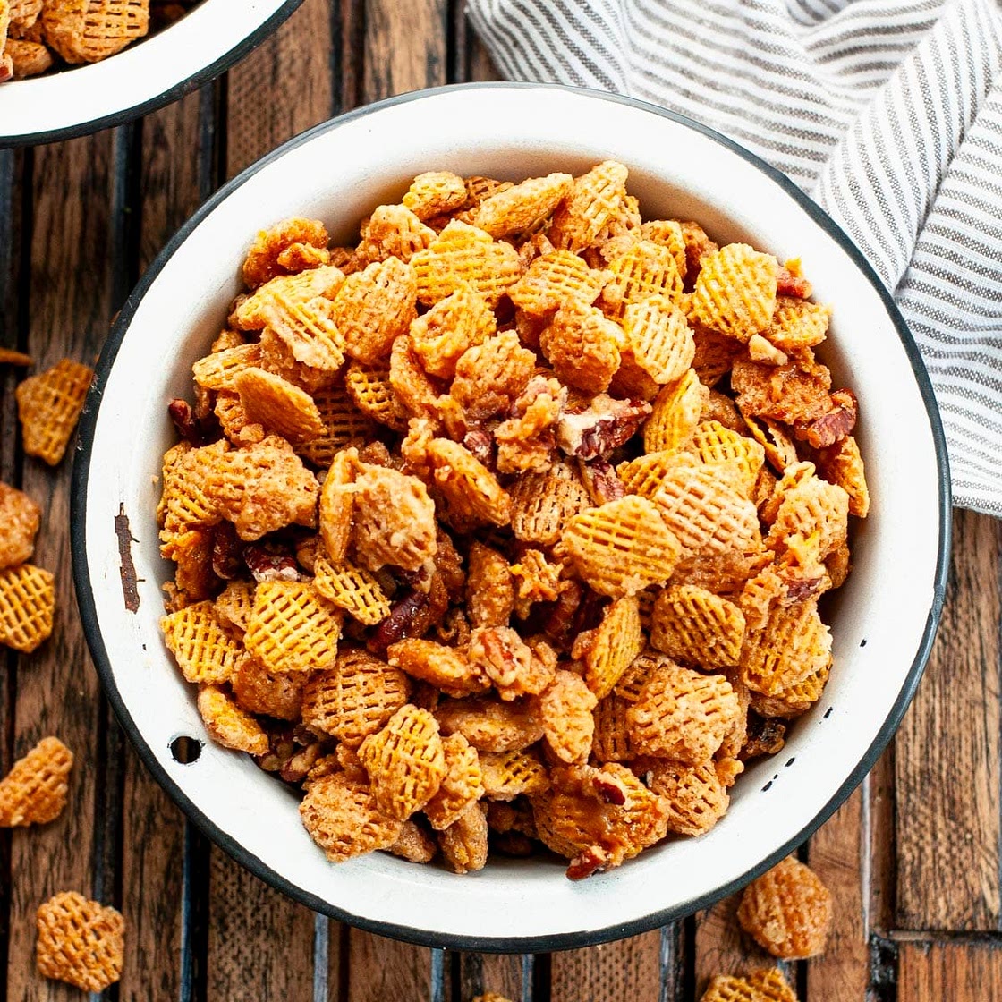 "Crack Snack" Sweet and Salty Snack Mix