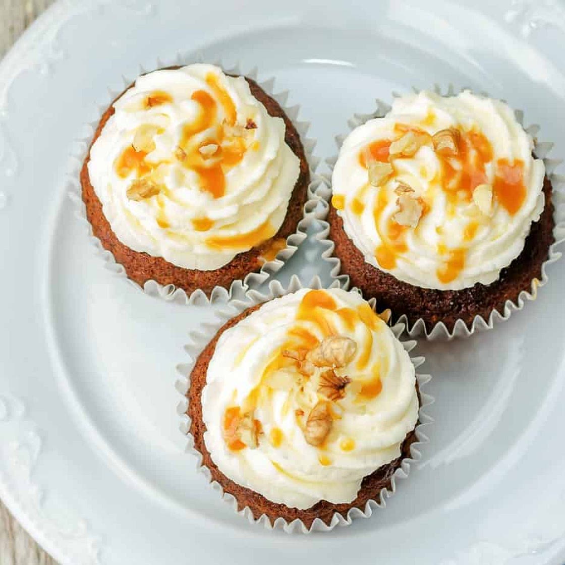 Keto Pumpkin Cream Cheese Cupcakes