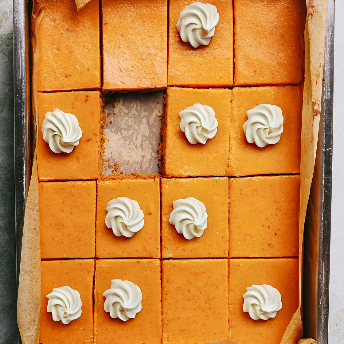 Pumpkin Spice Cheesecake Bars