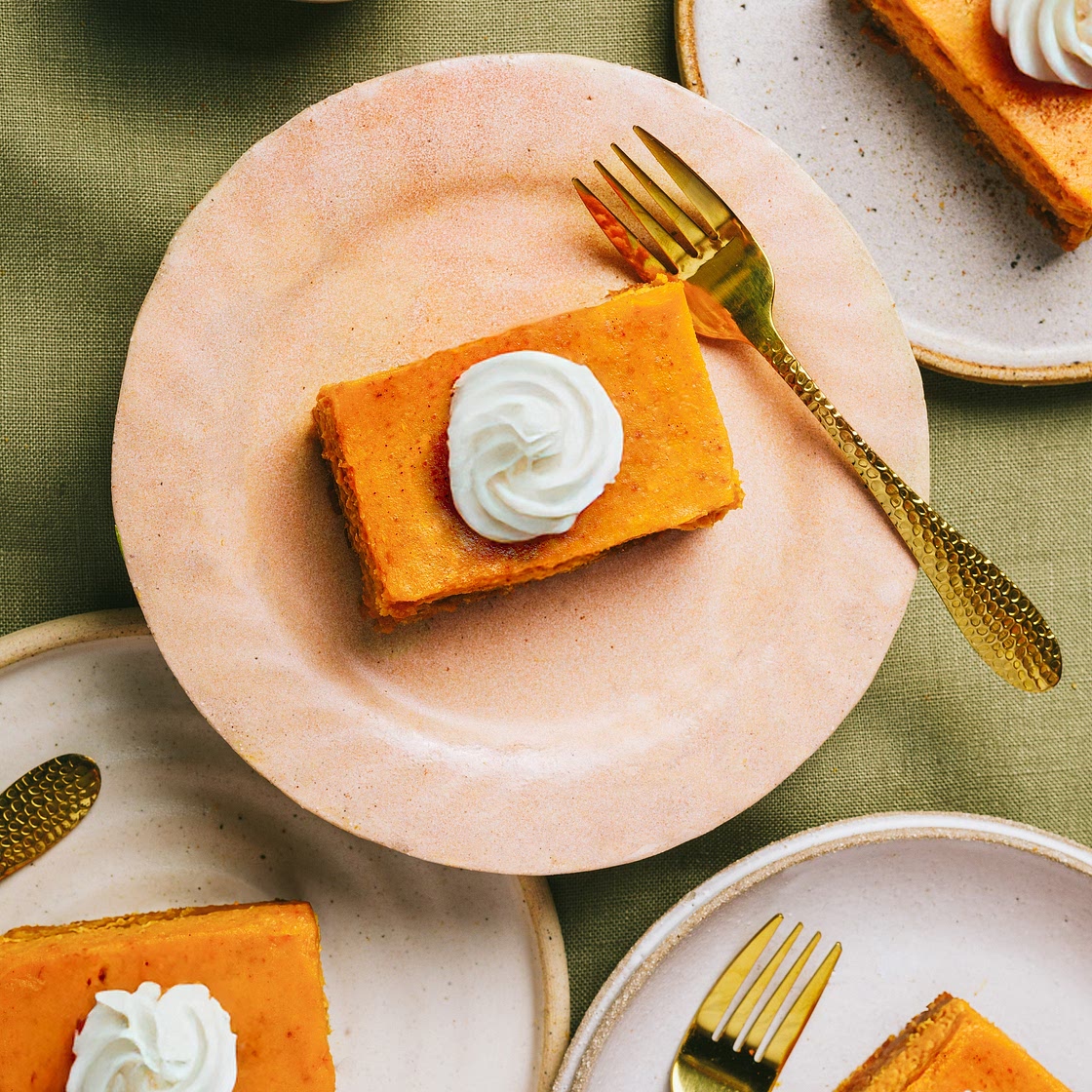 Pumpkin Spice Cheesecake Bars