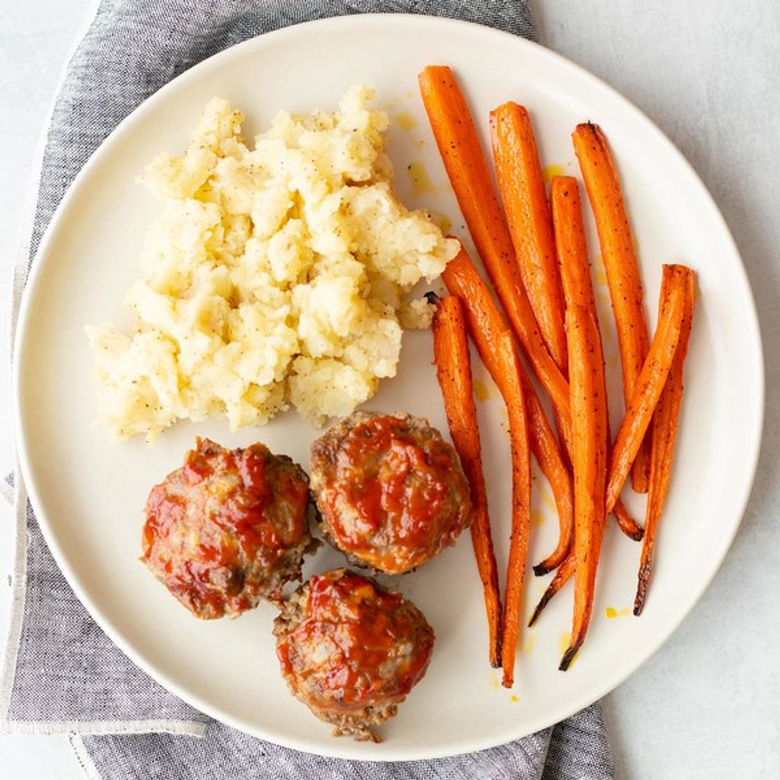 Mini Glazed Meatloaves with Mashed Potatoes & Roasted Carrots