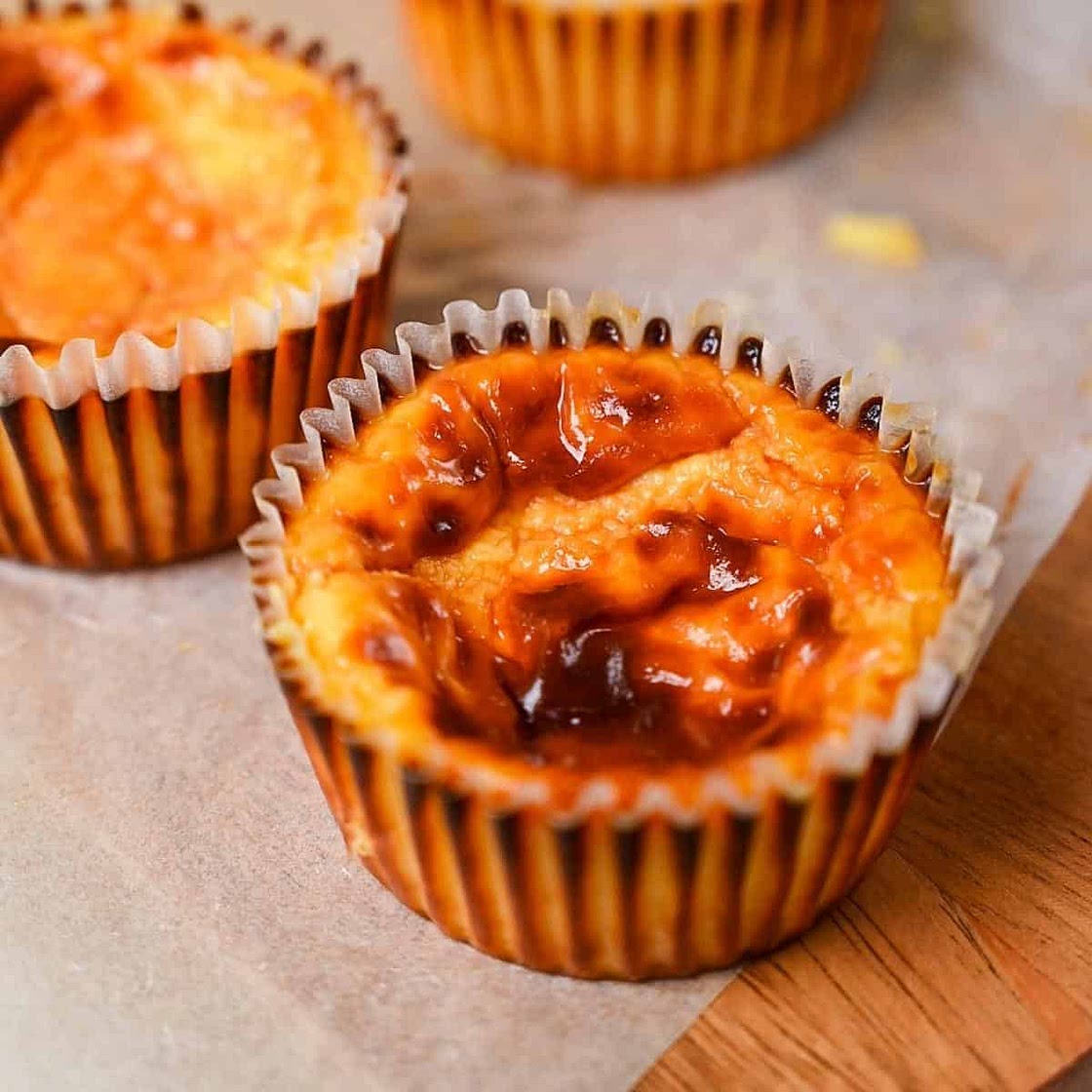 Japanese Basque Style Cheesecake (Lawson's Baschee Copycat Recipe)