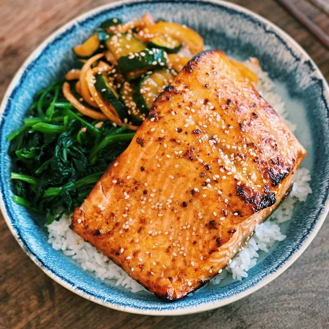 Air Fryer Miso Glazed Salmon