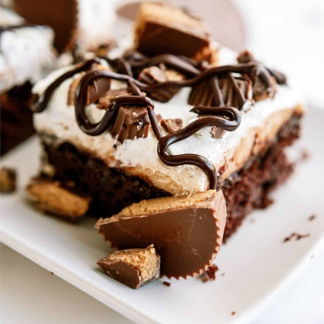 Reese’s Peanut Butter Poke Cake