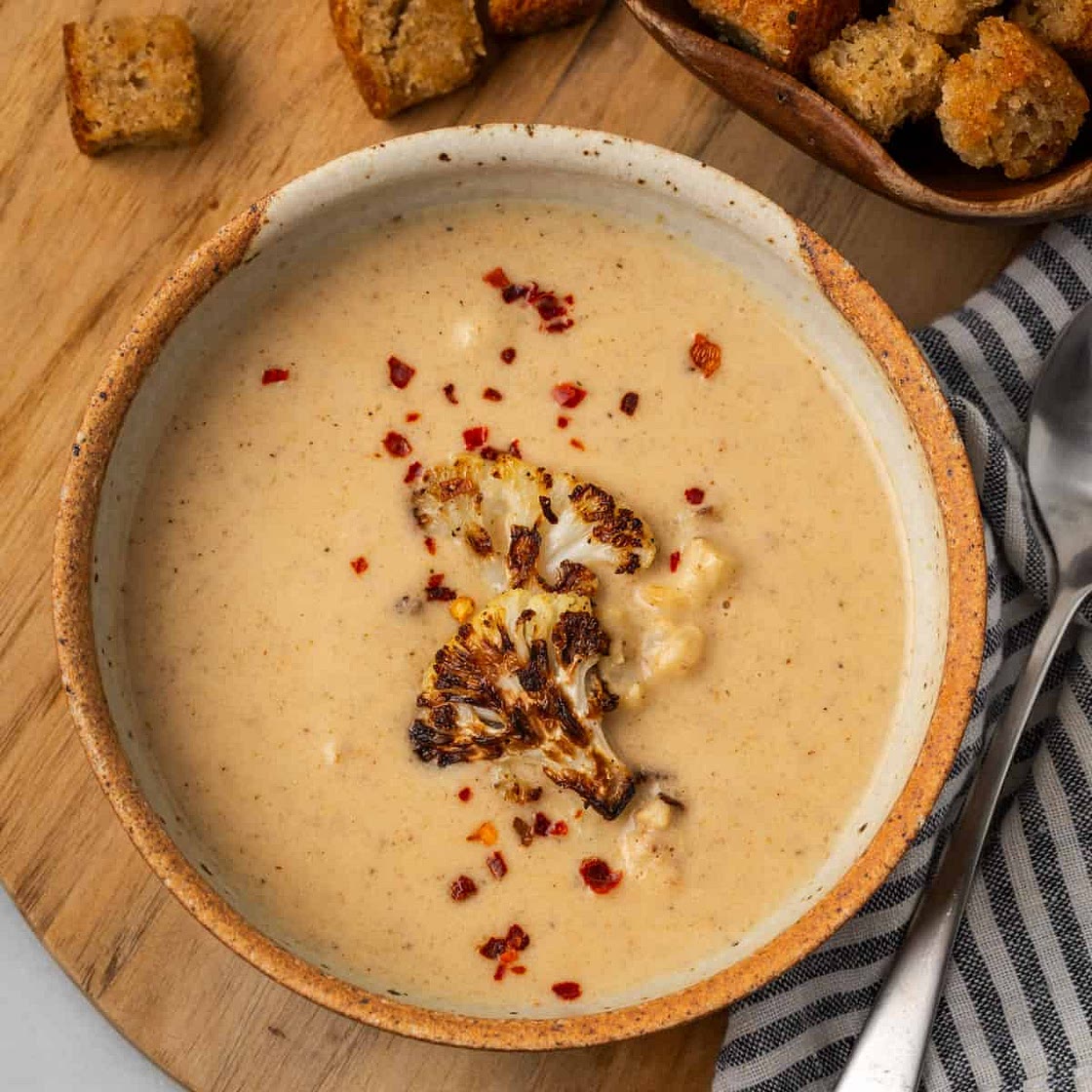 Creamy Roasted Cauliflower Soup
