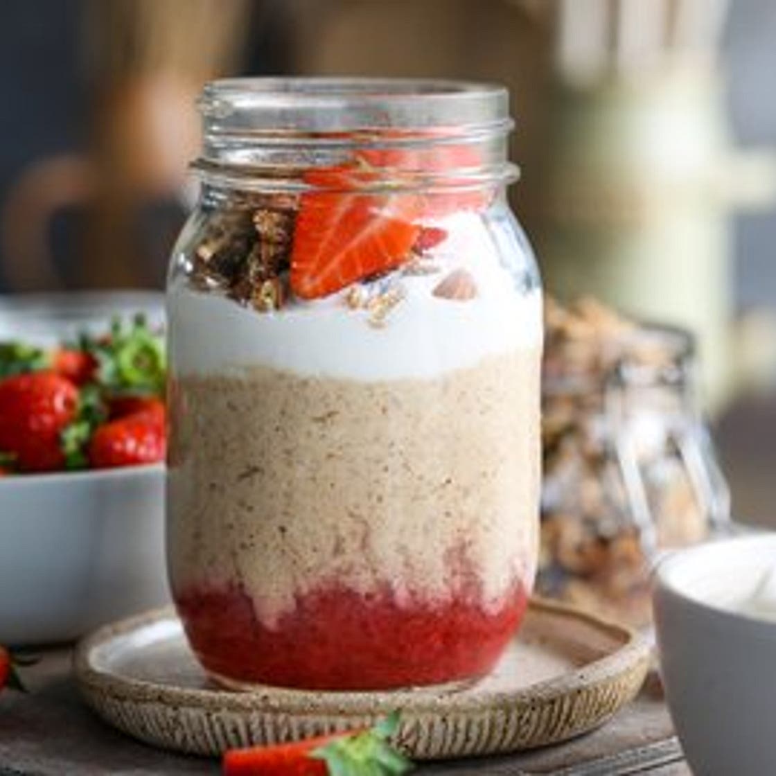 Strawberry Cheesecake Overnight Oats