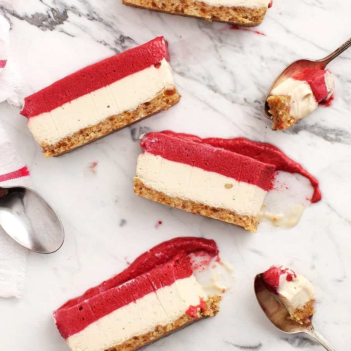 Raspberry Vegan Cheesecake