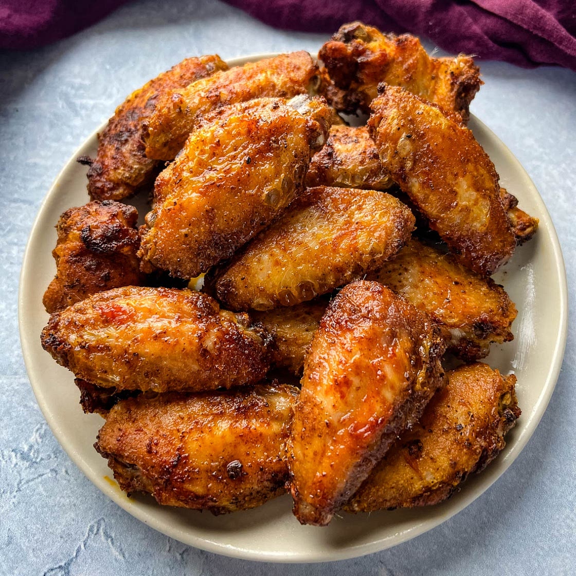 Crispy Dry Rub Chicken Wings