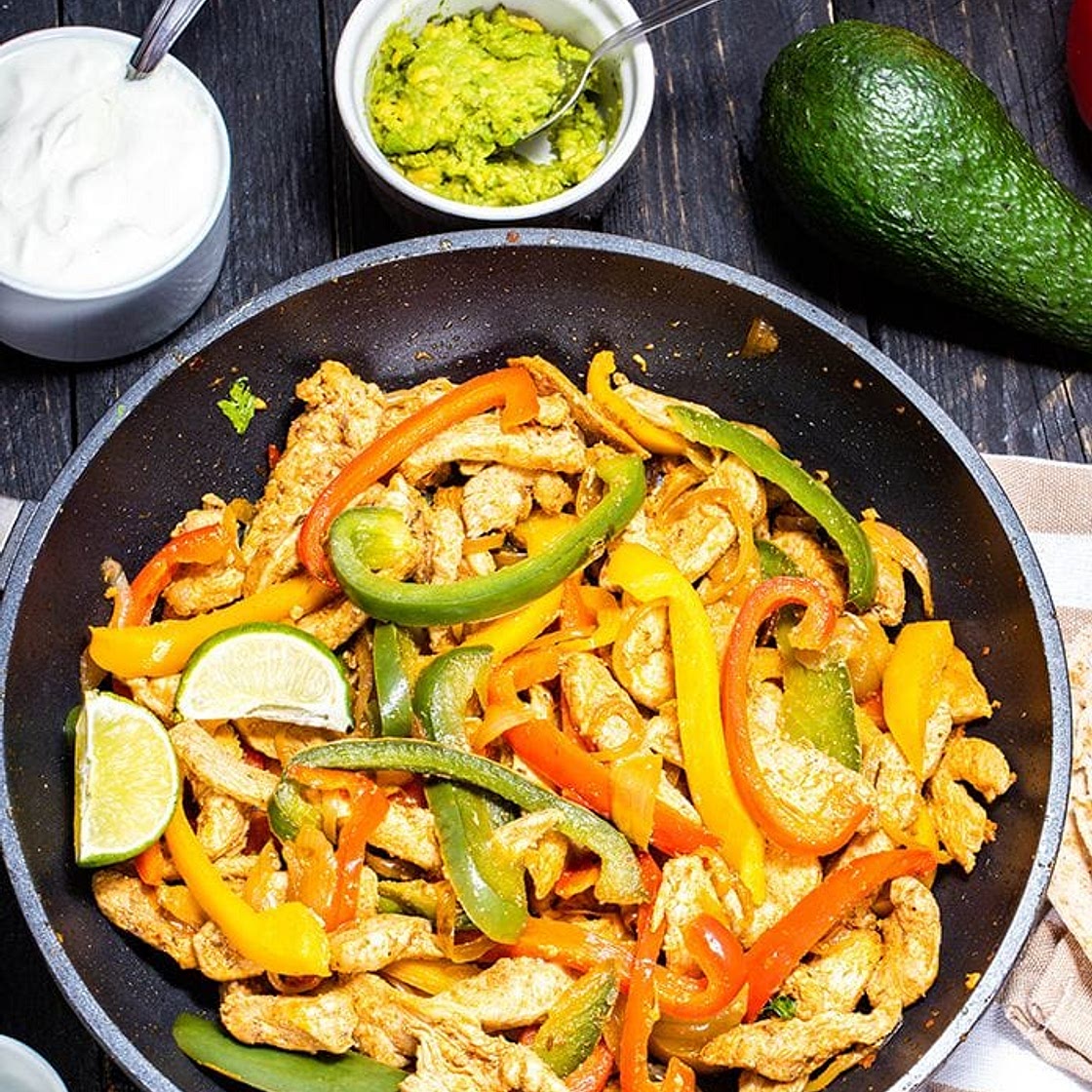 Super Easy Chicken Fajitas