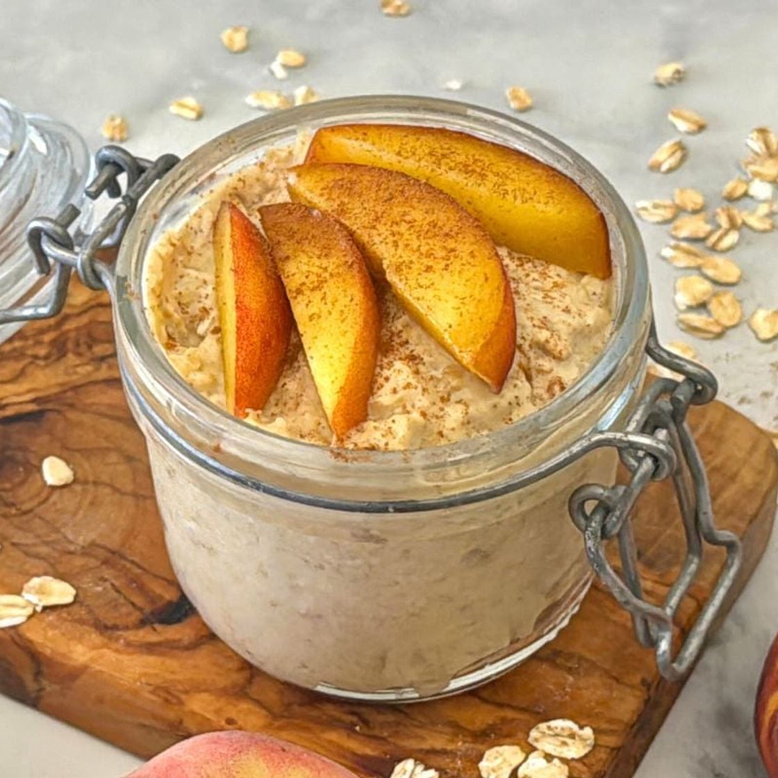 HEALTHY PEACH OVERNIGHT OATS RECIPE