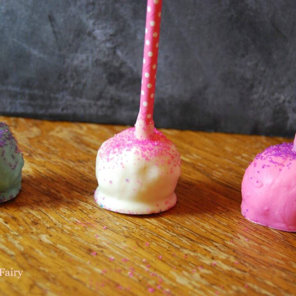 Cotton Candy Cake Pops