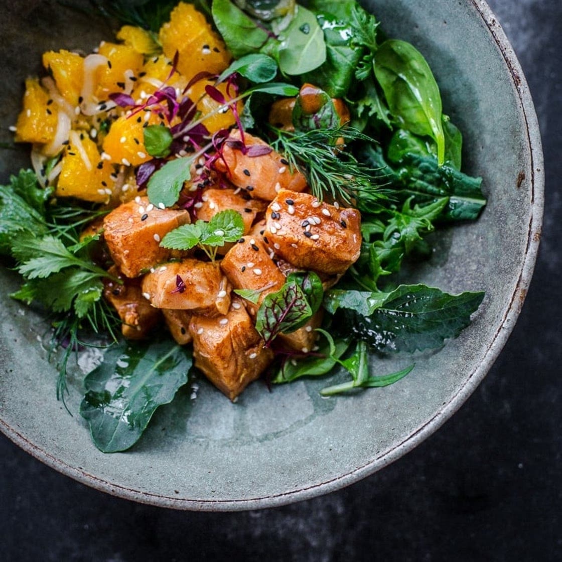 COFFEE AND CITRUS SALMON POKE BOWL