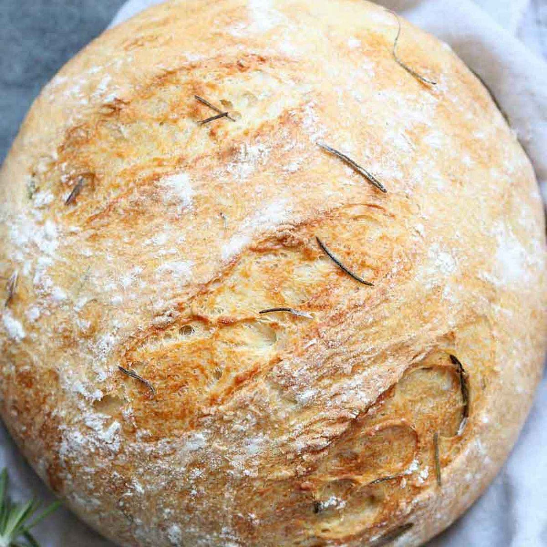 Instant Pot Olive Oil Rosemary No Knead Bread