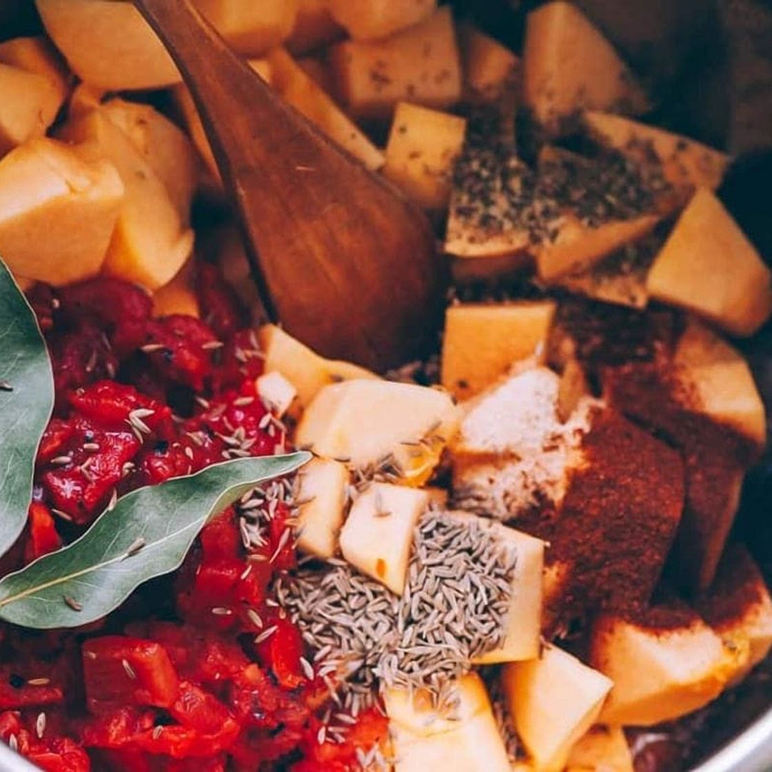 Instant Pot Vegan Acorn Squash Chili (+ Stovetop Instructions)