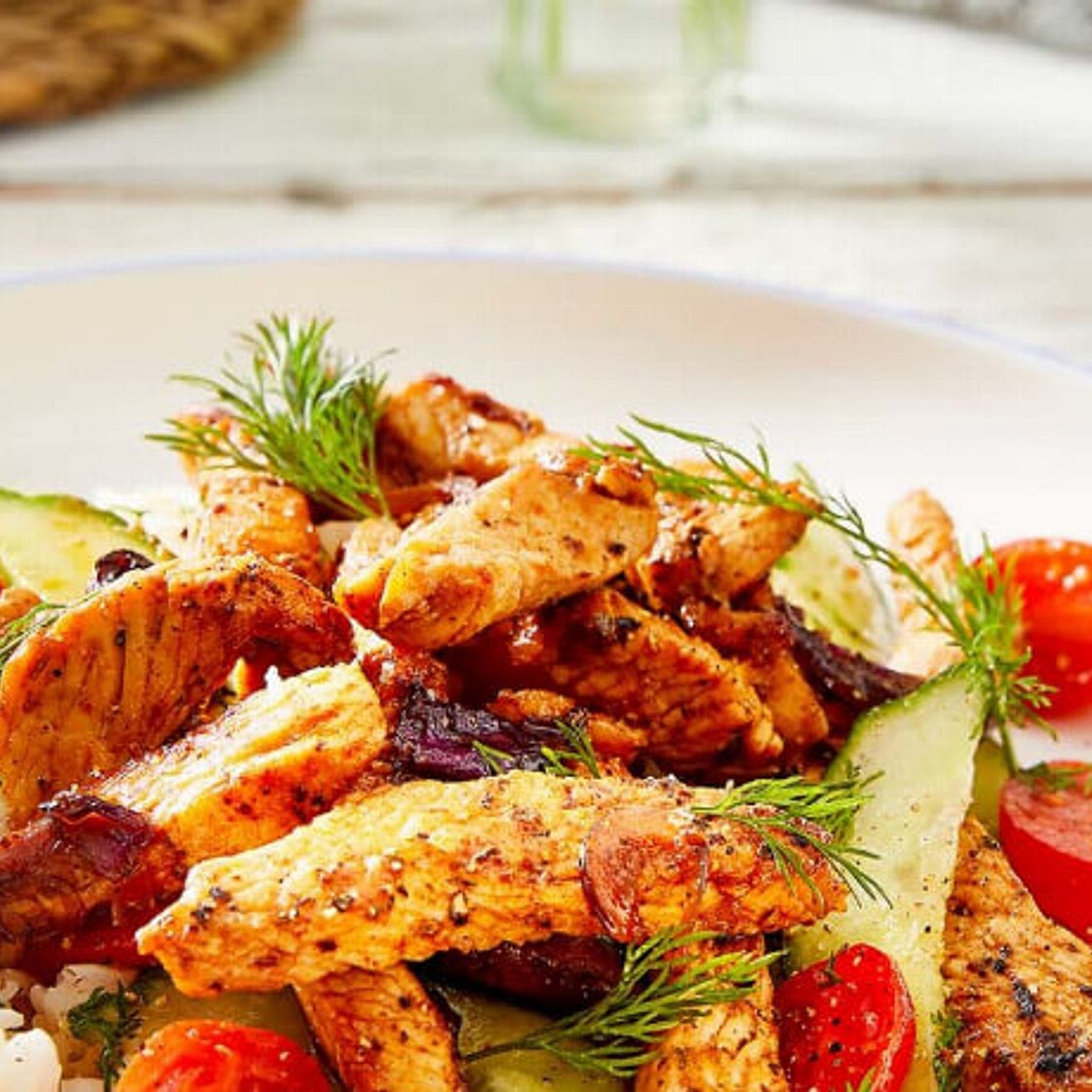 Putengyros mit Tzatziki und Kräuterreis