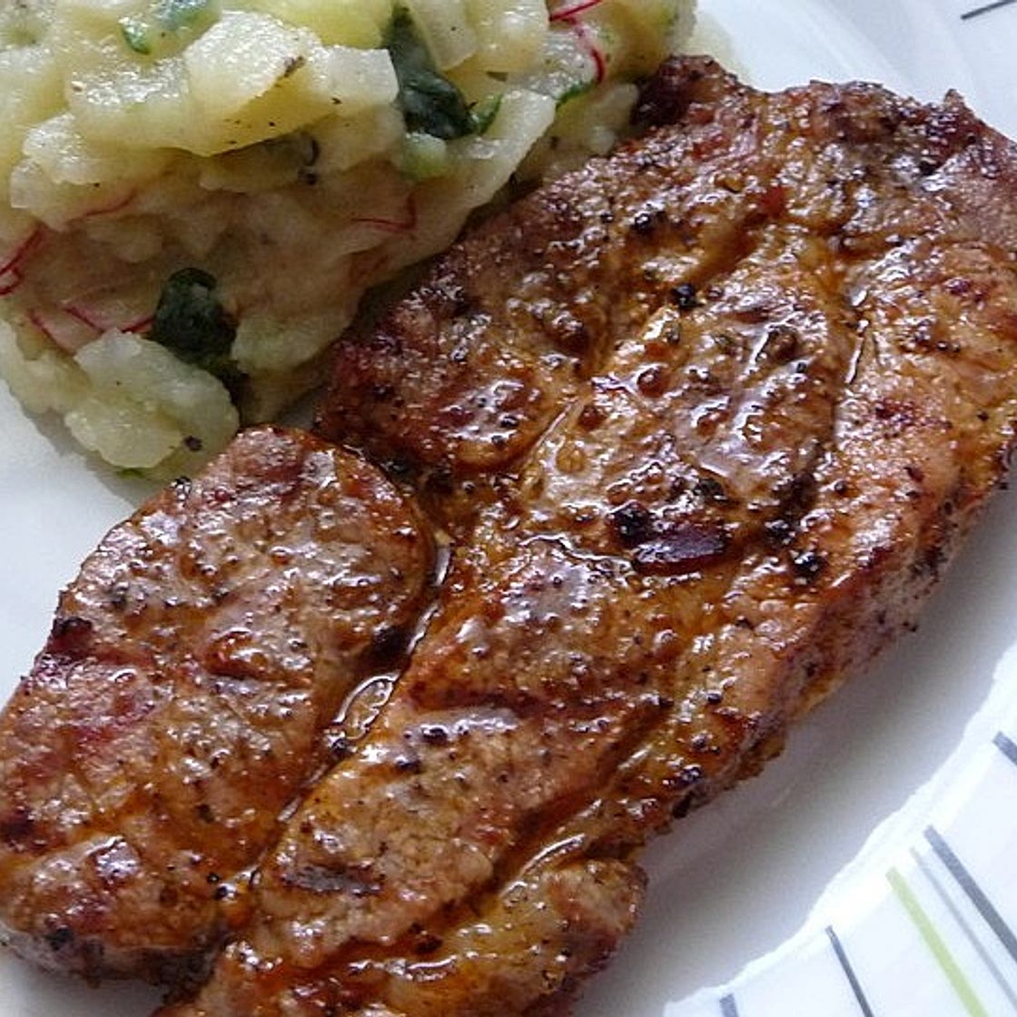Grillfleisch in Marinade nach Omas Rezept
