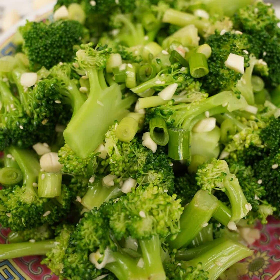 Korean Broccoli Salad