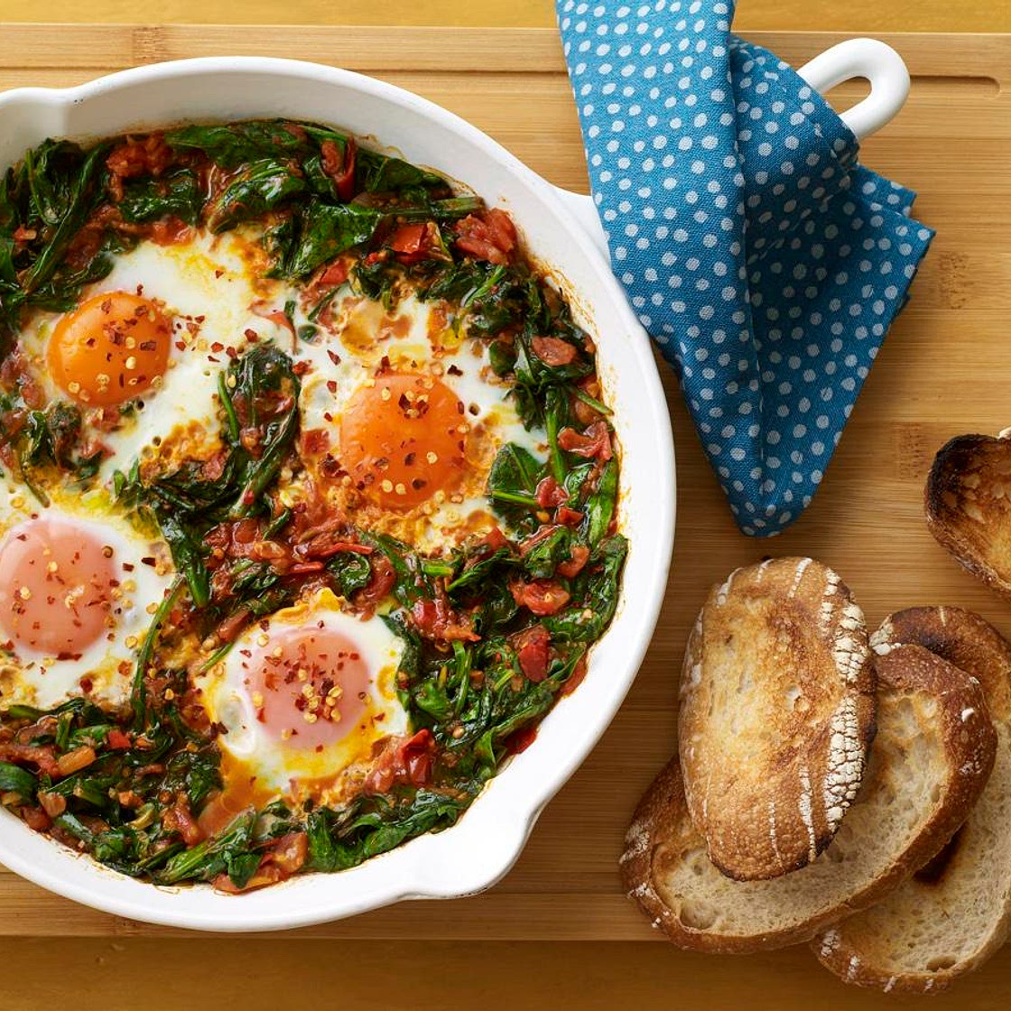 Smoky spinach shakshuka