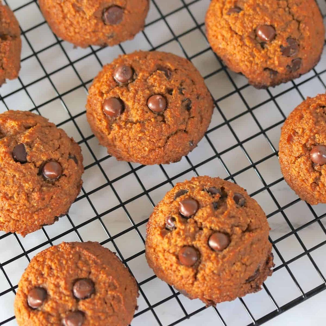 Keto Pumpkin Chocolate Chip Cookies