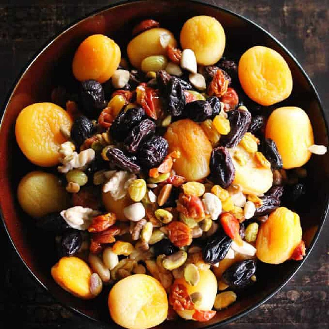 Haft mewa: Afghan fruit and nut dish