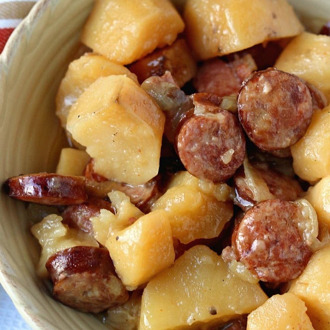 Crockpot Sausage & Potatoes