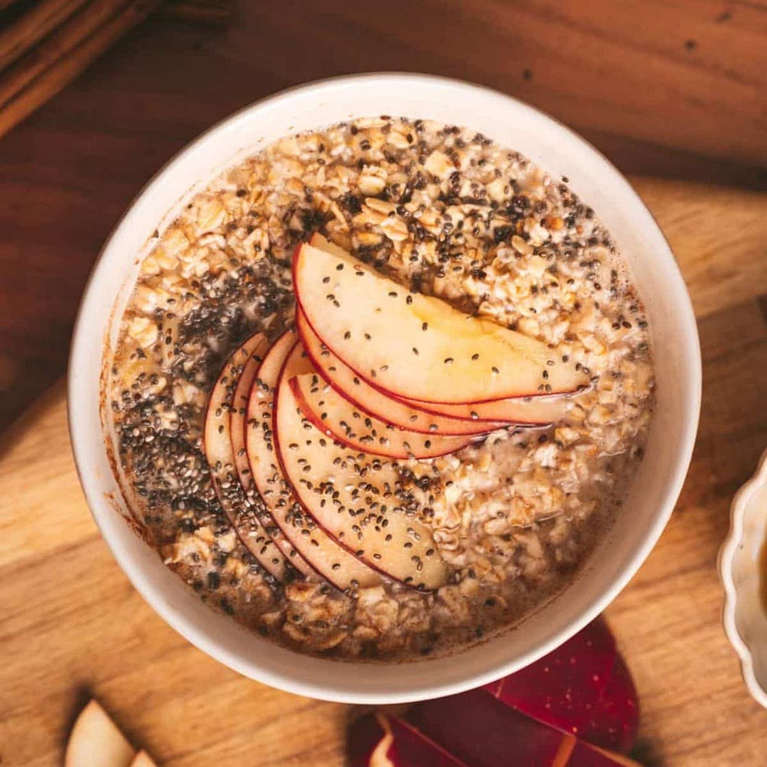 Apple Cinnamon Oatmeal