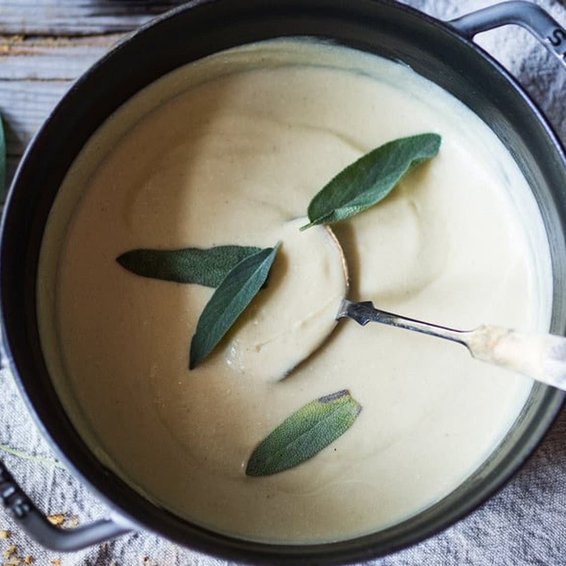 Creamy Cauliflower Soup with Garlic and Sage
