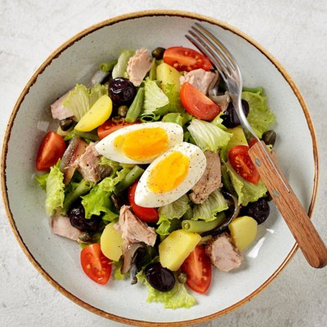 Nicoise Salad with tuna