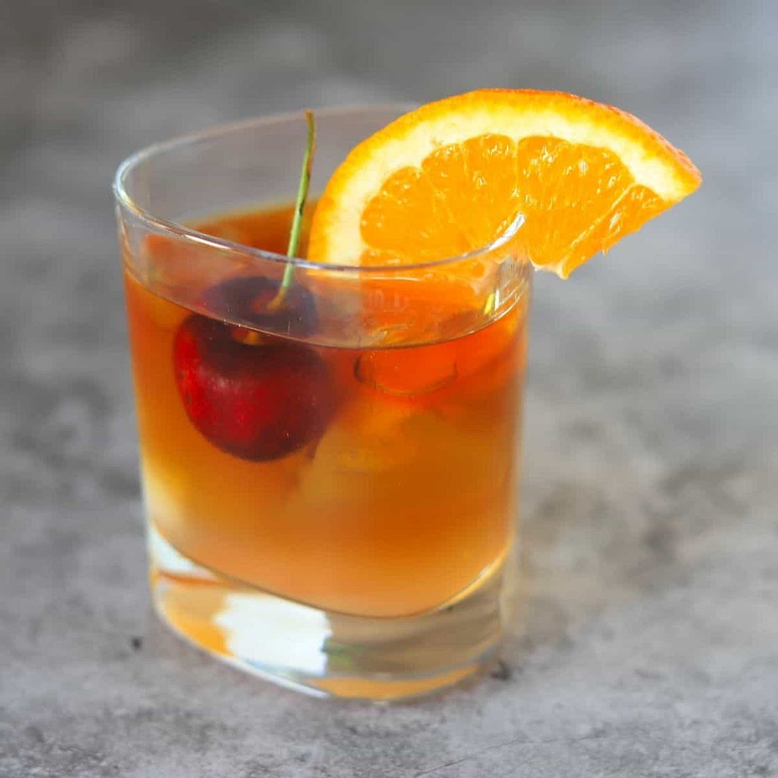Low Carb Old Fashioned Cocktail